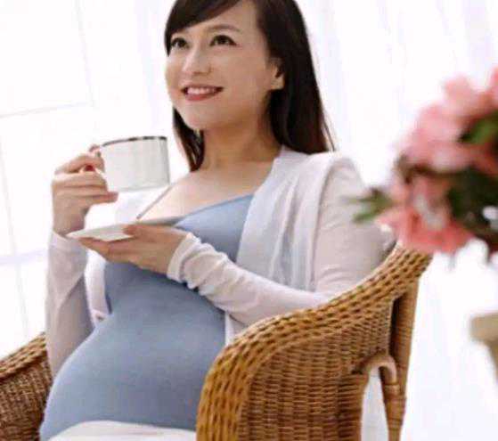 女性基因缺陷如何怀孕&韩国供卵,耳中放一物轻松防百病